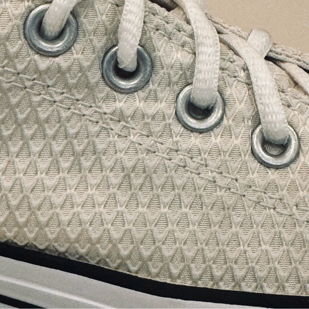 Converse Cream Waffle Print Textile Sneakers - Picture 5 of 16